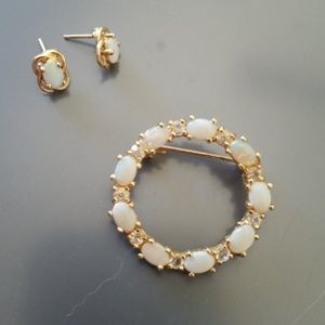 VTG opal and gold-tone bar pin brooch